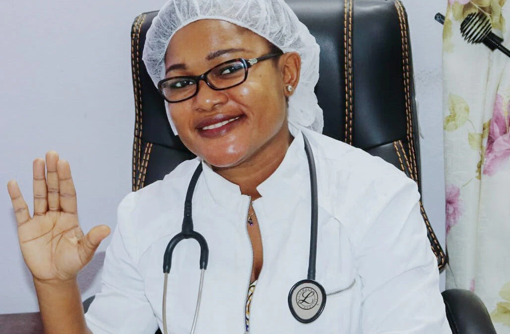 Dr Odry Agbessi, pionnière de la chirurgie plastique au Bénin