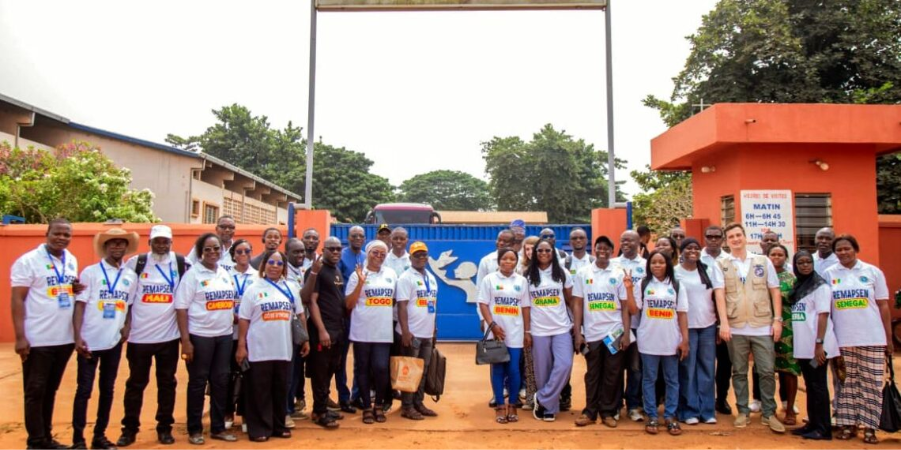 Informer, c’est déjà soigner – Les médias africains contre la lèpre